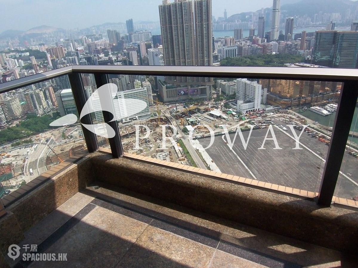 West Kowloon - The Arch 01