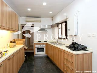 Repulse Bay - Ruby Court 09