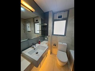Sai Wan Ho - Grand Promenade Block 1 05