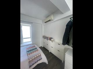 Sai Ying Pun - Lai King Court 13
