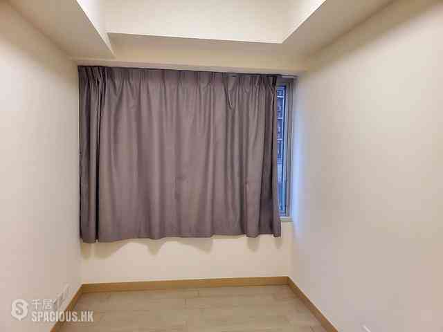 Tung Chung - Century Link Phase 1 Tower 5B 06