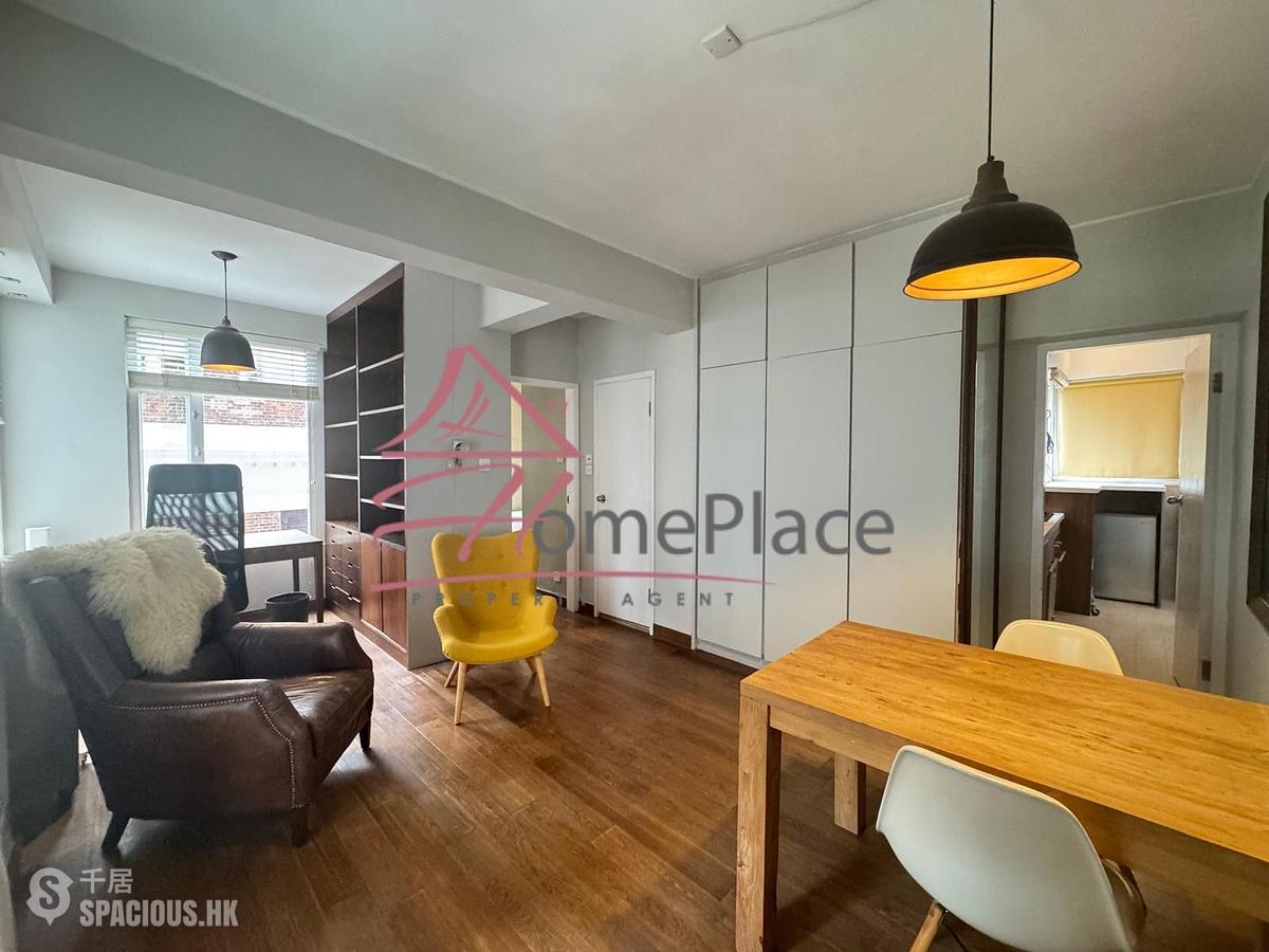 Mid Levels Central - Woodlands Court 01
