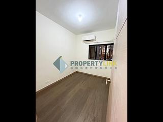 Mid Levels Central - Elegant Terrace 03