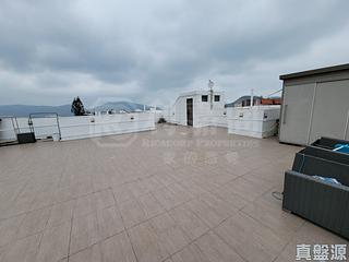 Chung Hom Kok - Hillgrove 06