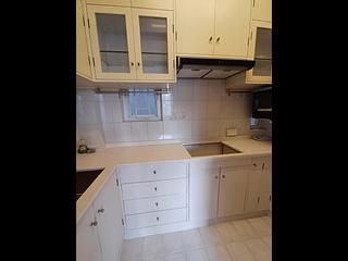 Causeway Bay - Bay View Mansion 16