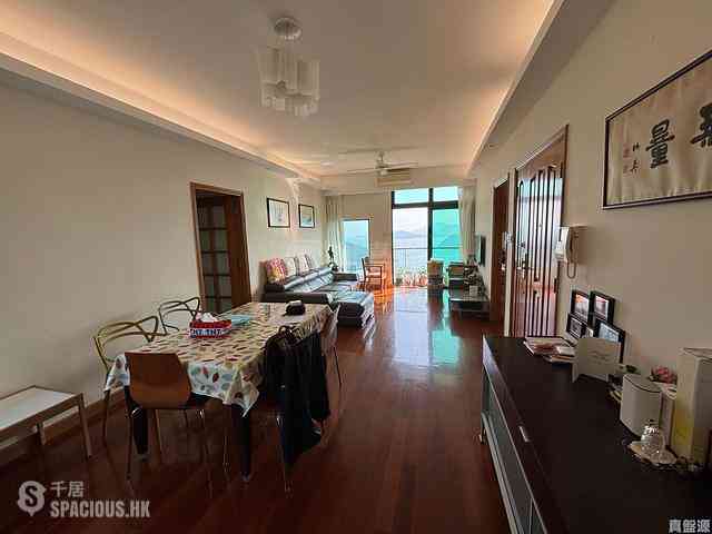 Repulse Bay - 37, Repulse Bay Road 01