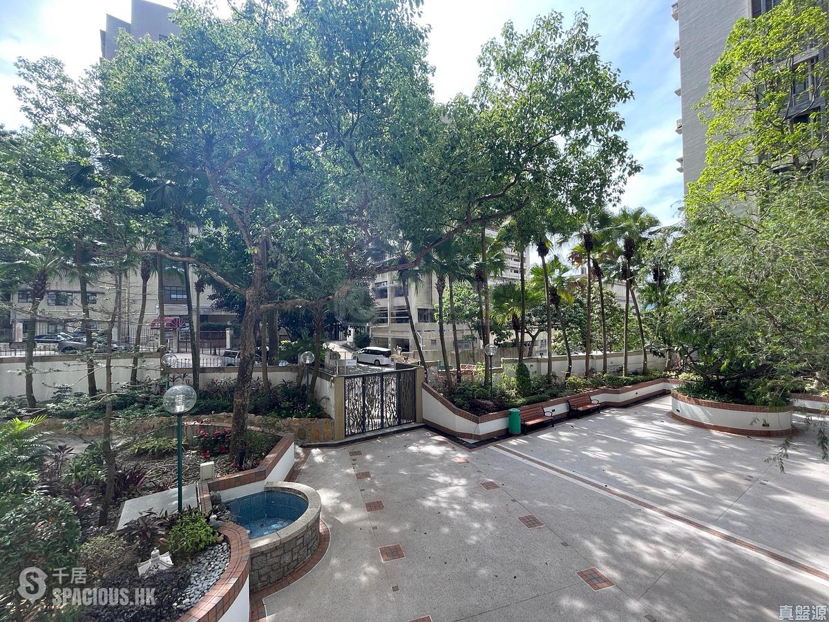 Braemar Hill - Wilshire Towers 01