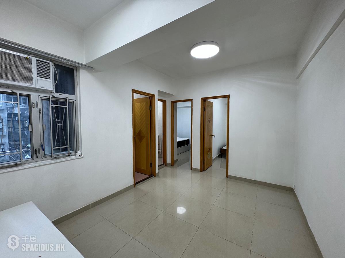 Sheung Wan - Kiu Fat Building Front Block (Block B) 01