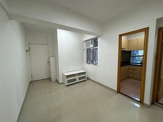 Sheung Wan - Kiu Fat Building Front Block (Block B) 02