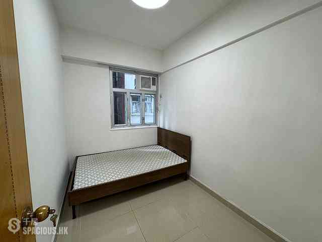 Sheung Wan - Kiu Fat Building Front Block (Block B) 06
