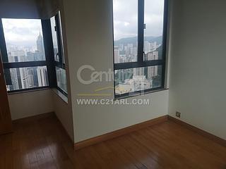 Mid Levels Central - Fairlane Tower 11