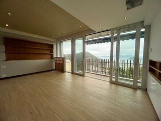 Chung Hom Kok - Hillgrove 03