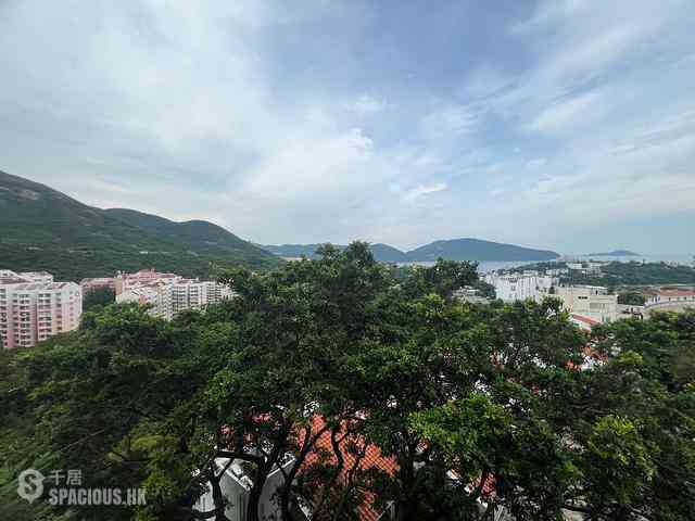 Chung Hom Kok - City Icon Block 1 01
