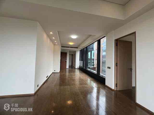 Chung Hom Kok - City Icon Block 1 07