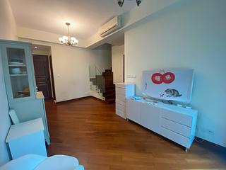 Wan Chai - The Avenue Phase 2 02