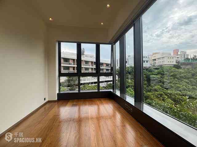 Chung Hom Kok - City Icon Block 2 12