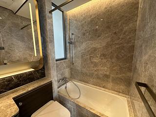 Wong Chuk Hang - The Southside Phase 2 La Marina 11