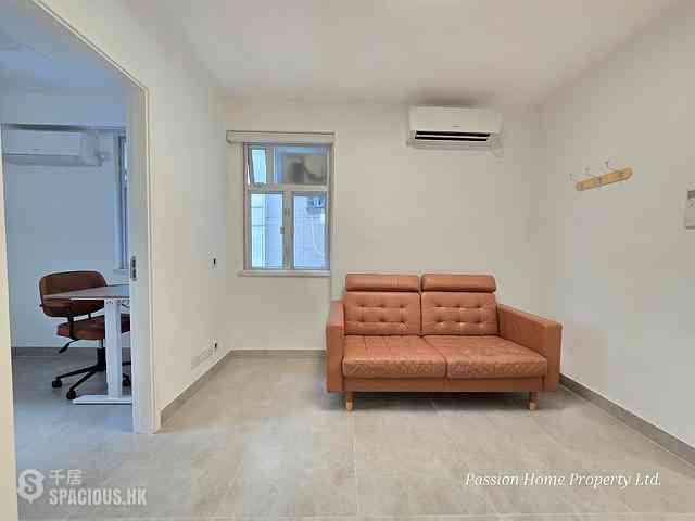 Quarry Bay - Ka Wing Building 01