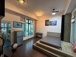 Shek Tong Tsui - Fairview Court 02