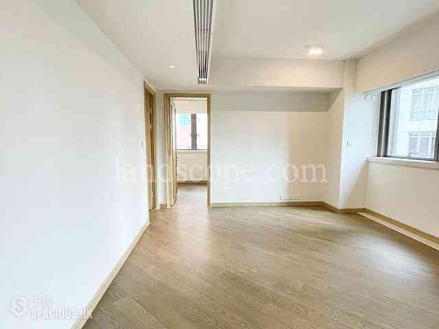 Mid Levels Central - 3, MacDonnell Road 01