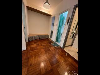 Sai Ying Pun - Kam Lun Mansion 02