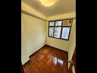 Sai Ying Pun - Fook Moon Building 06