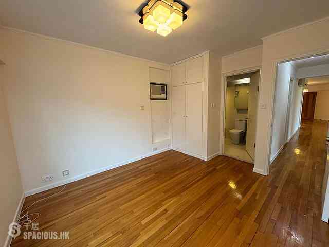 Mid Levels Central - Robinson Place Block 2 01