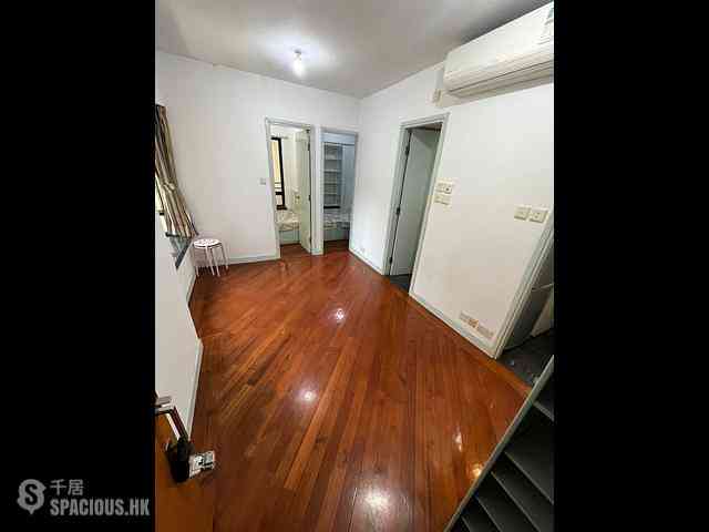 Sai Ying Pun - Imperial Terrace 01