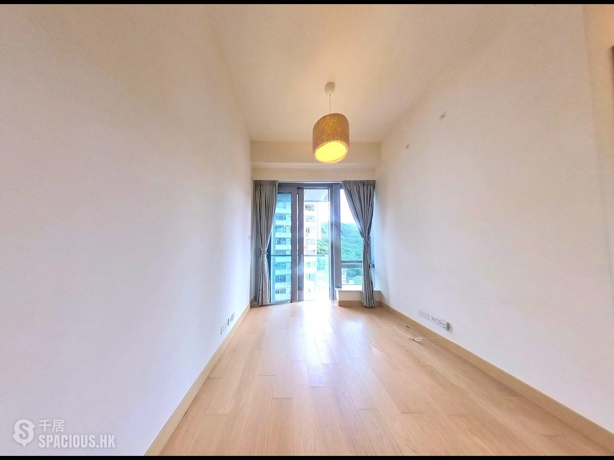 Sai Wan Ho - Island Residence 01