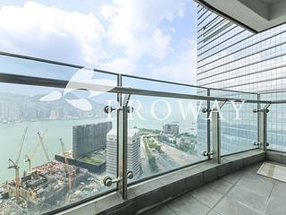 West Kowloon - The Harbourside 03