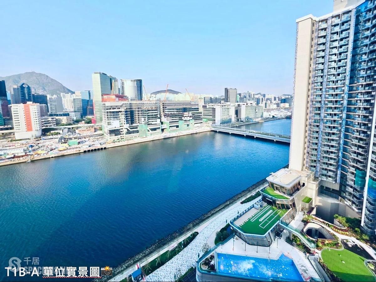 啟德 - 維港・雙鑽 01