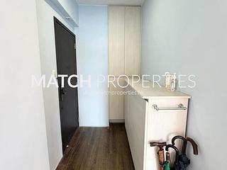 Mid Levels Central - Merry Court 14