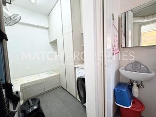 Mid Levels Central - Merry Court 15