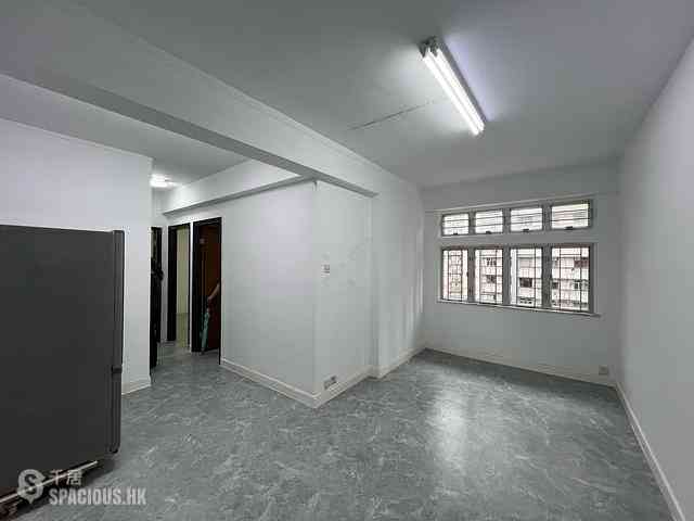 Sai Ying Pun - Silver Court 01