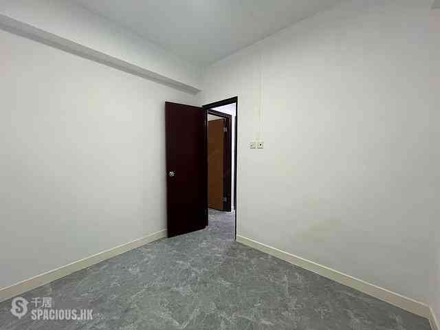 Sai Ying Pun - Silver Court 12