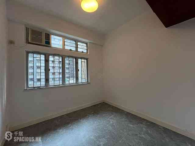 Sai Ying Pun - Silver Court 14