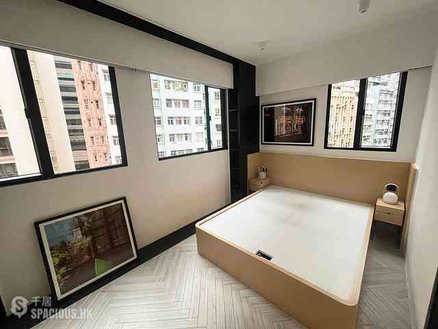 Sheung Wan - Winsome House 04