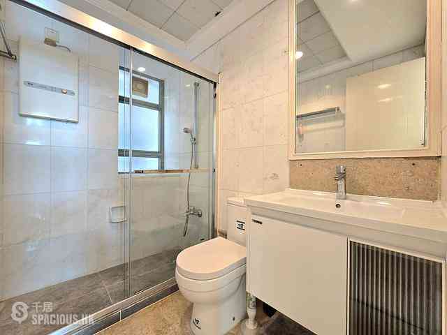 Tung Chung - Tung Chung Crescent 08