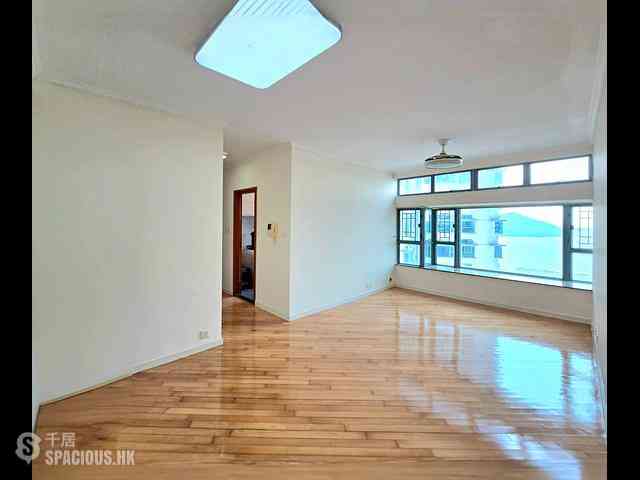 Tung Chung - Tung Chung Crescent 03