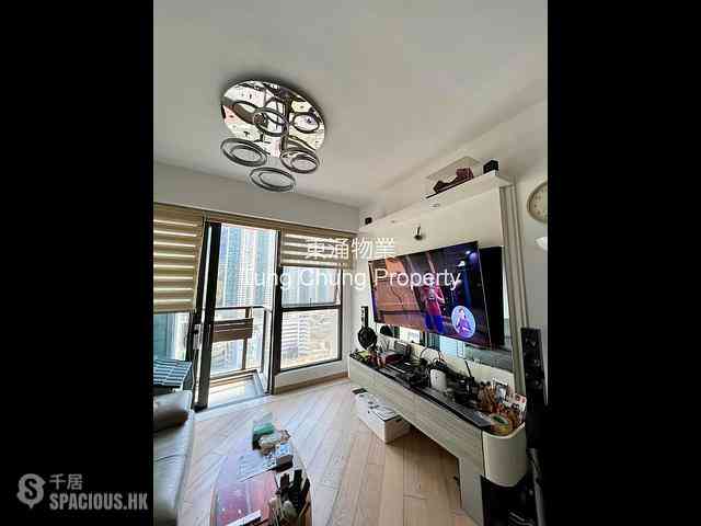 Tung Chung - The Visionary Tower 9 04
