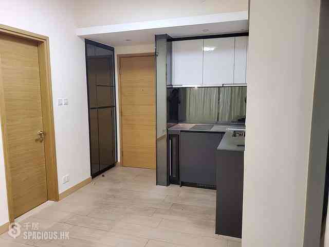 Tung Chung - Century Link Phase 1 Tower 5B 03