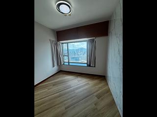 West Kowloon - Sorrento Phase 1 Block 6 02