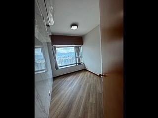 West Kowloon - Sorrento Phase 1 Block 6 05