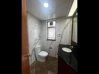 West Kowloon - Sorrento Phase 1 Block 6 07