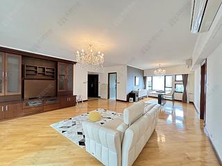 Mid Levels Central - Birchwood Place 03