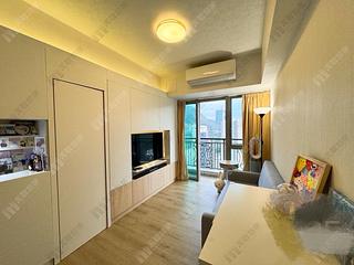 Kennedy Town - The Merton 03
