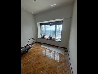 West Kowloon - Sorrento Phase 2 Block 2 08