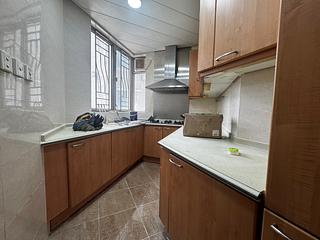 West Kowloon - Sorrento Phase 2 Block 2 11