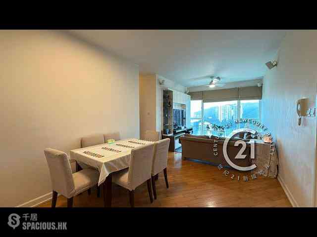 Discovery Bay - Discovery Bay Phase 12 Siena Two Graceful Mansion 02