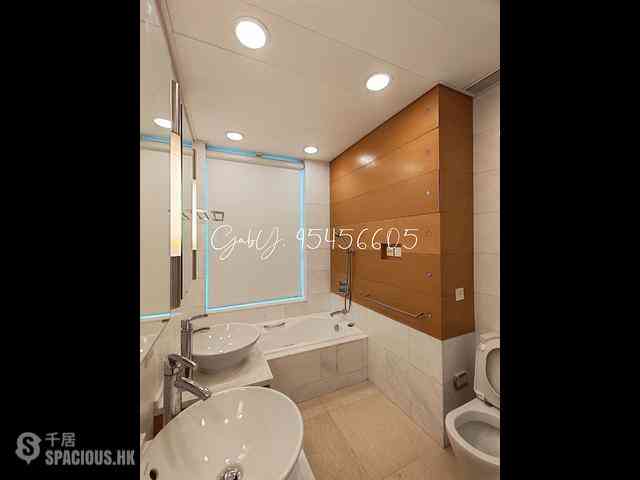 Chung Hom Kok - 33, Cape Road 03